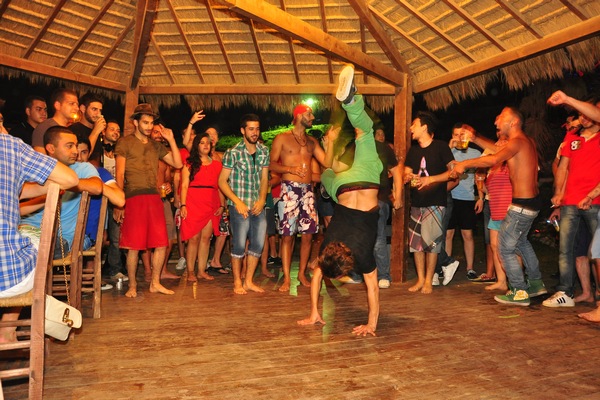 Zoo Beach Party 